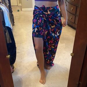 SHOW ME YOUR MUMU WOMEN'S WRAP 
ME UP MOSAIC PRINT SKIRT